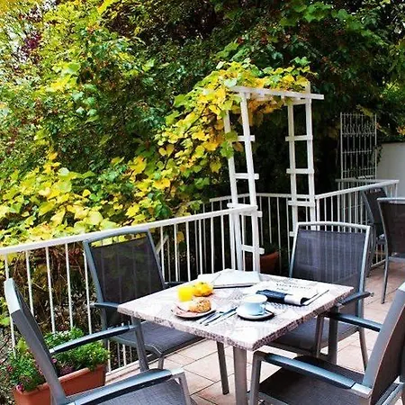 Hotel Burghotel Stammhaus